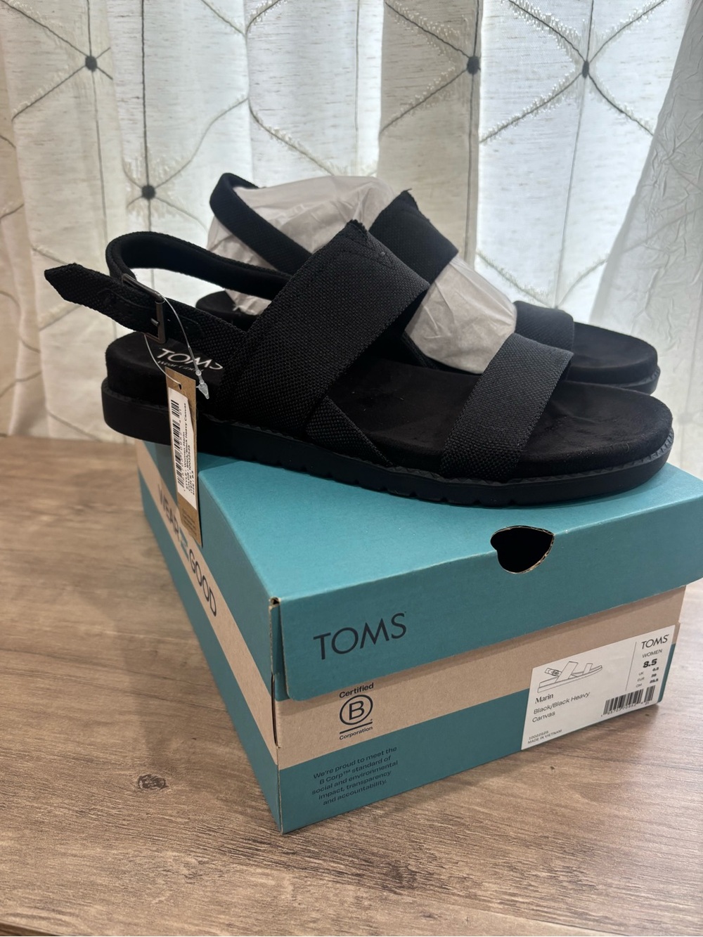 TOMS Sandal